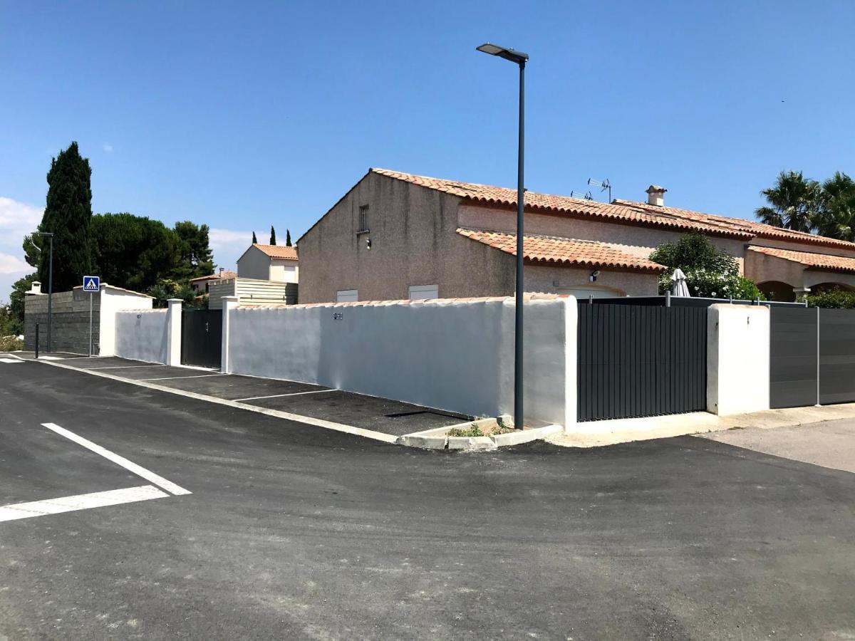 Gite De Larmonys Gigean Buitenkant foto