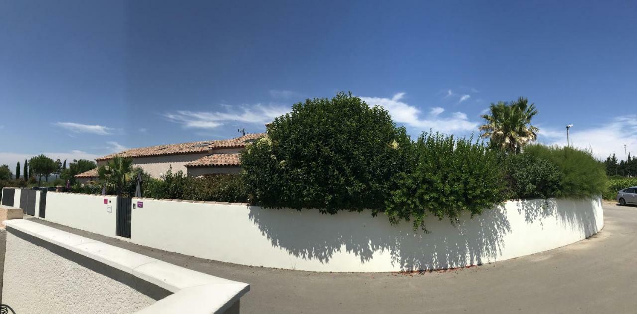 Gite De Larmonys Gigean Buitenkant foto